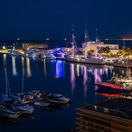 Sea Towers Z Widokiem Na Morze