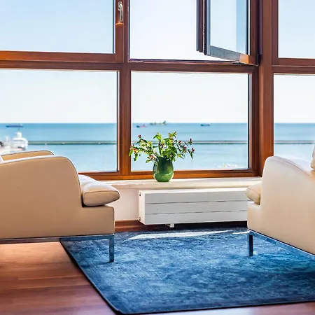 Sea Towers Z Widokiem Na Morze * غدينيا