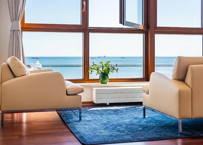 Sea Towers Z Widokiem Na Morze * غدينيا